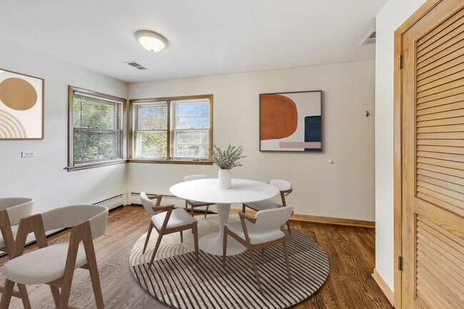 Building Photo - 1108 Fortuna Ave