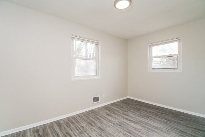 Building Photo - 4214 N Whittier Pl