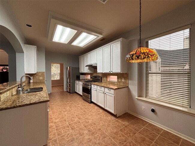 Building Photo - 3126 Valley Ct