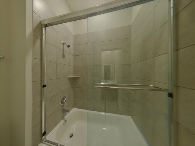 Building Photo - 2331 Cohorn Trl