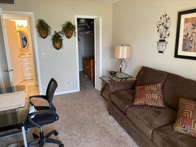 Building Photo - 1015 Cornwall A