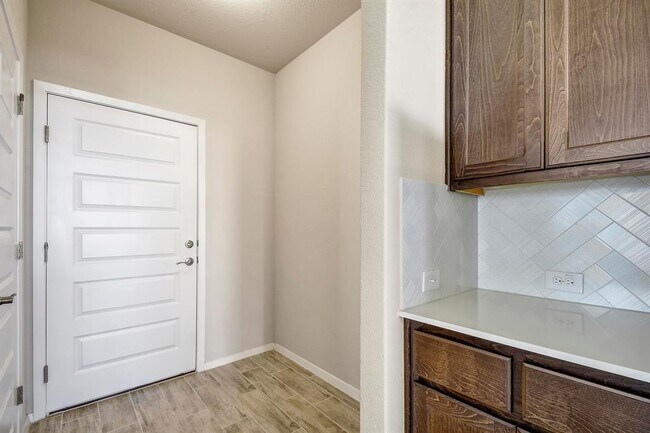 Building Photo - 143 Spiny Lizard Ln