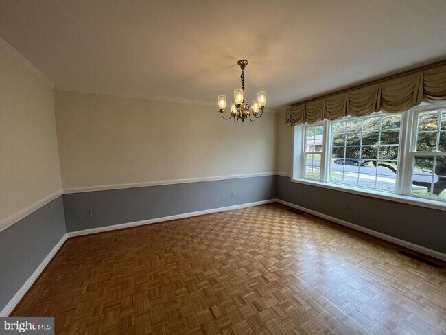 Building Photo - 6301 Evermay Dr