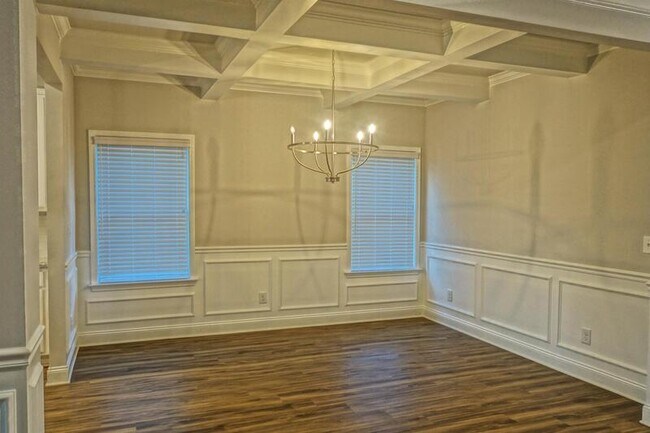Building Photo - 4216 Textile Ln