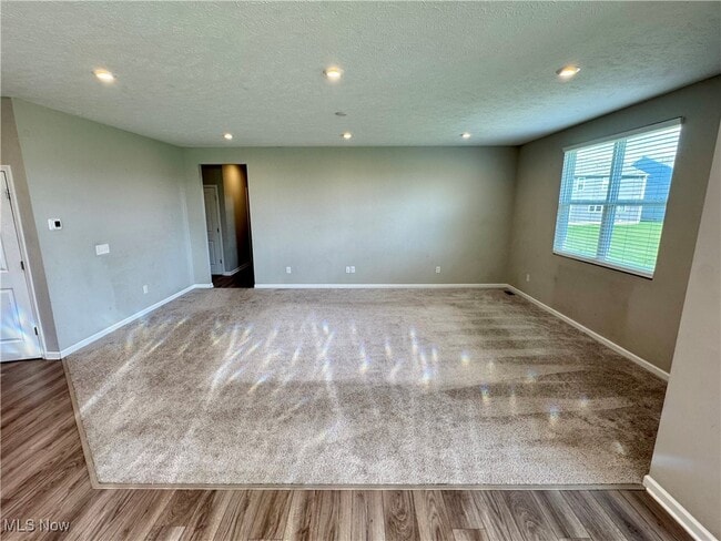 Building Photo - 23755 Rebecca Ln