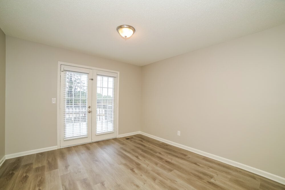 Building Photo - 100 Ashford Dr