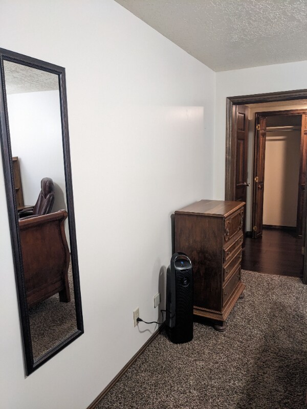 Building Photo - 4539 S 1800 W