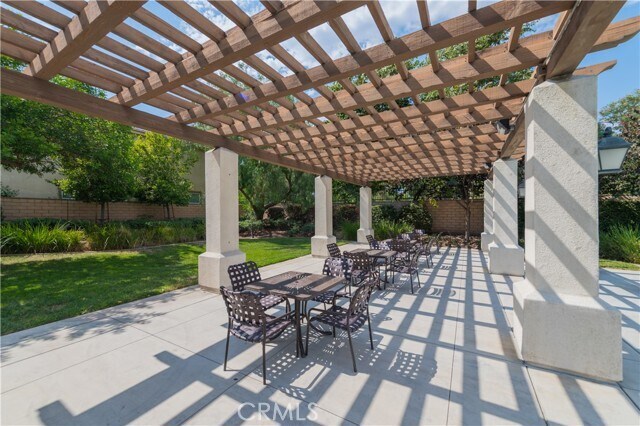 Building Photo - 2993 E Via Corvina