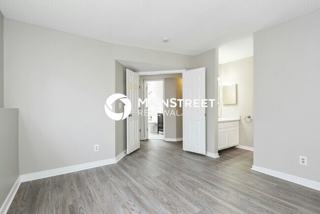 Building Photo - 3 Bedroom Pet-Friendly Home in Parker, CO with Main Street Renewal