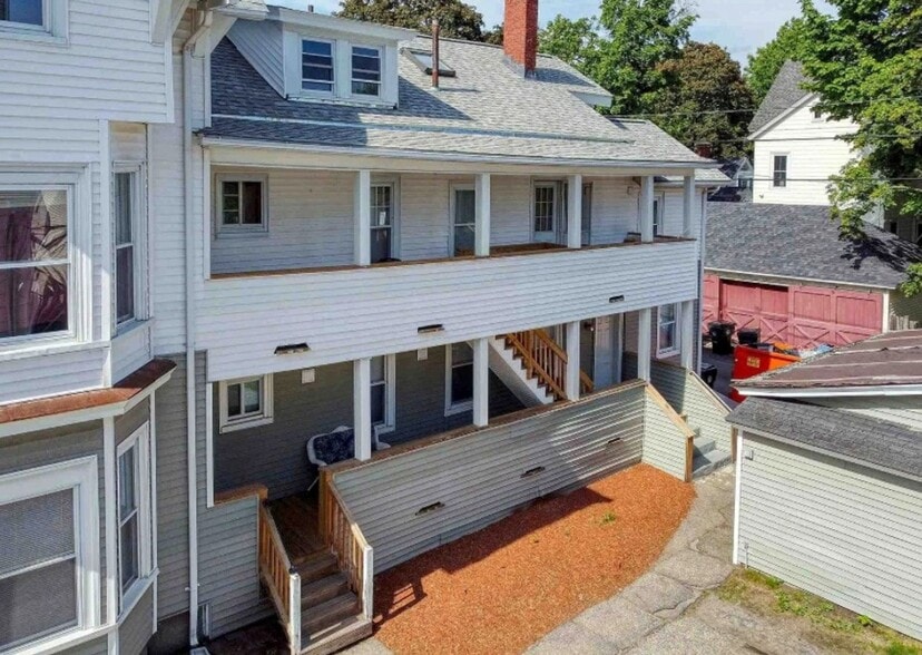 Building Photo - 715 Union St