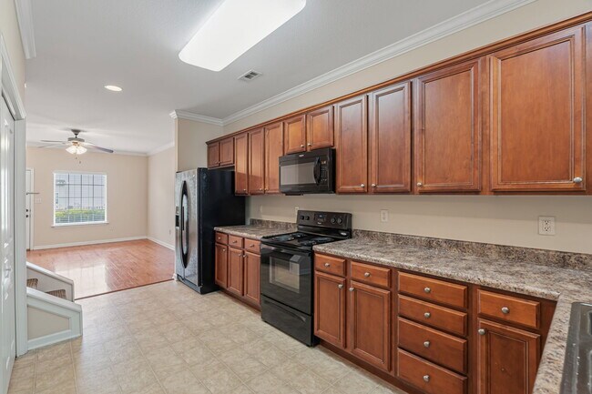 Building Photo - 10810 Carpenter Run Ln