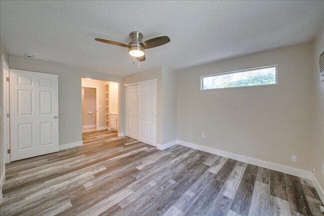 Building Photo - Boise Bench Duplex
