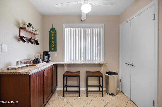 Building Photo - 1812 N McAllister Ave