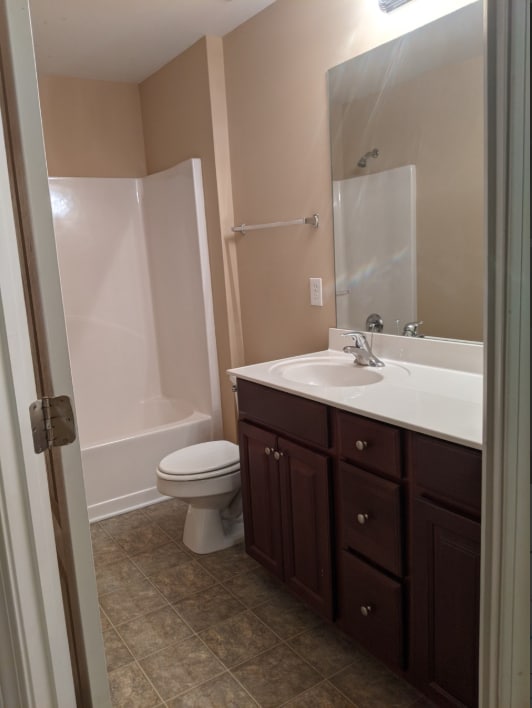 Building Photo - 897 Ivydale Ln SW
