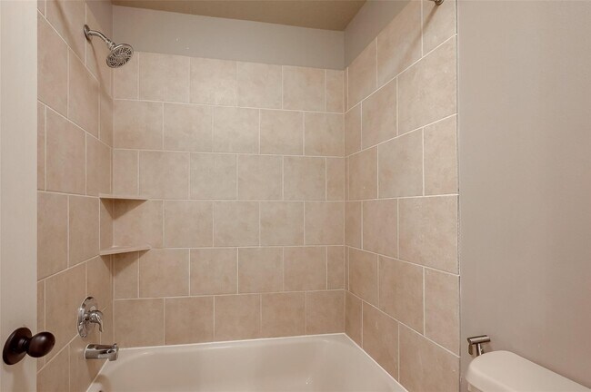 Building Photo - 26406 Planters Heath Dr