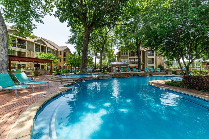 Marquis at Bellaire Ranch 4600 Bellaire Dr S Fort Worth TX 76109