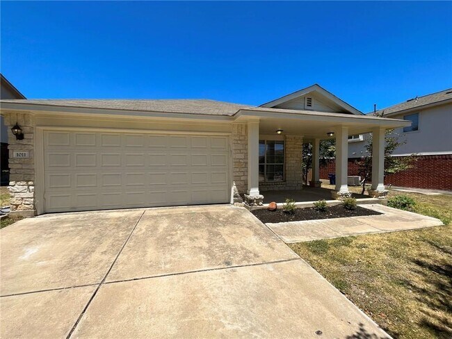 Building Photo - 1011 Burgess Dr