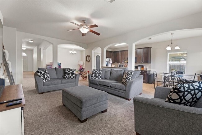 Building Photo - 285 Country Crossing Cir