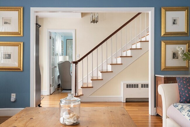 Building Photo - 46 Bowden Ave