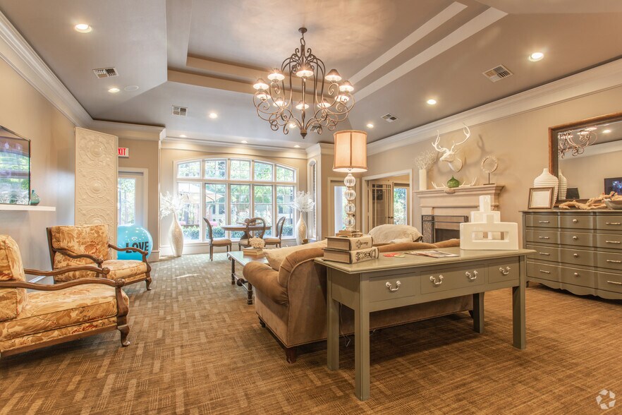 White Oak Apartments 2330 Montgomery Park Blvd Conroe TX 77304