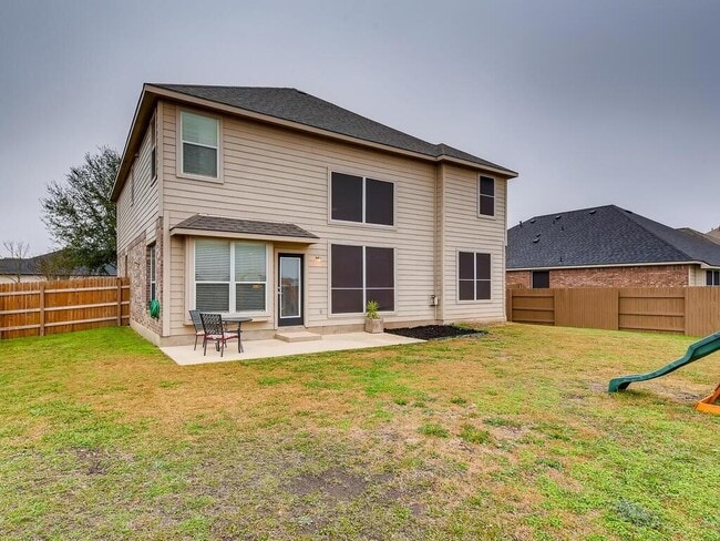 Building Photo - 461 Sweet Gum Dr