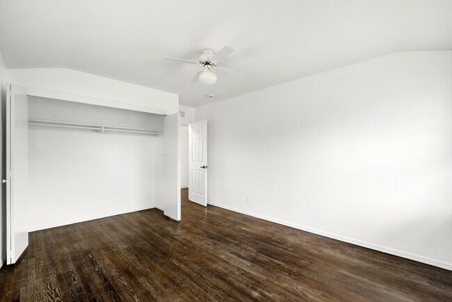 Building Photo - 8309 Denise Ln