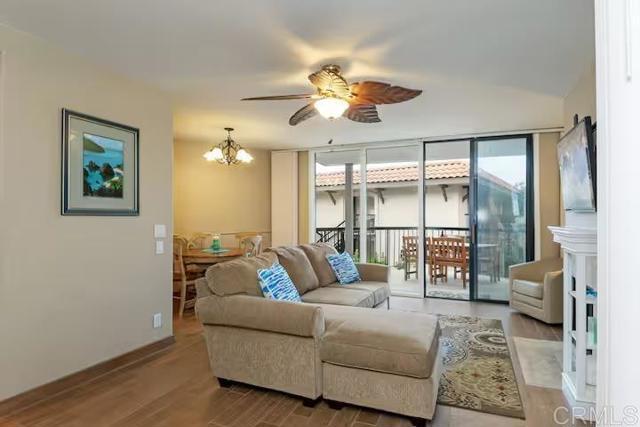 Building Photo - 190 Del Mar Shores Terrace