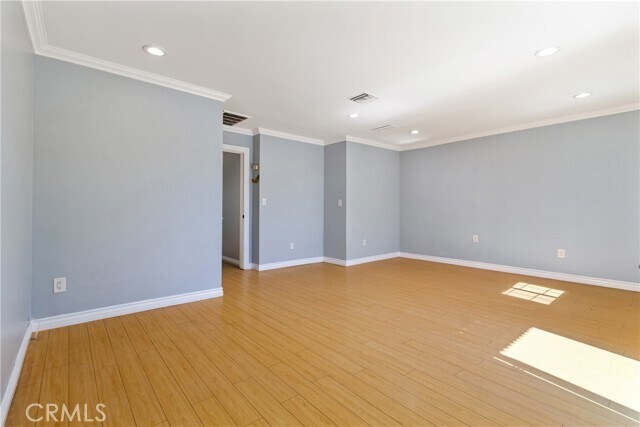 Building Photo - 12008 Ratner St