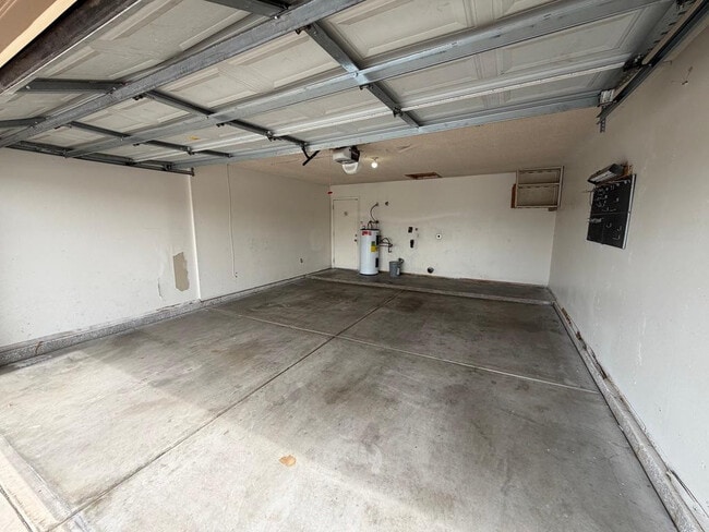 Building Photo - 5102 E Bannock St