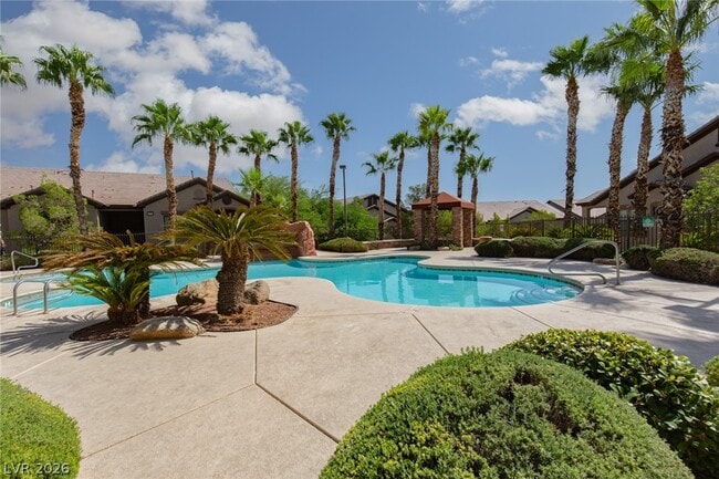 Building Photo - 8250 N Grand Canyon Dr