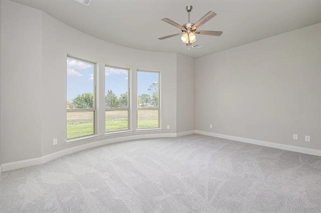 Building Photo - 180 Crystal Lk Ln