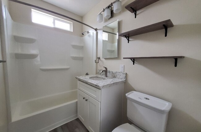 Building Photo - 4834 Pescadero Ave