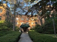 Building Photo - 2 Greenridge Ave