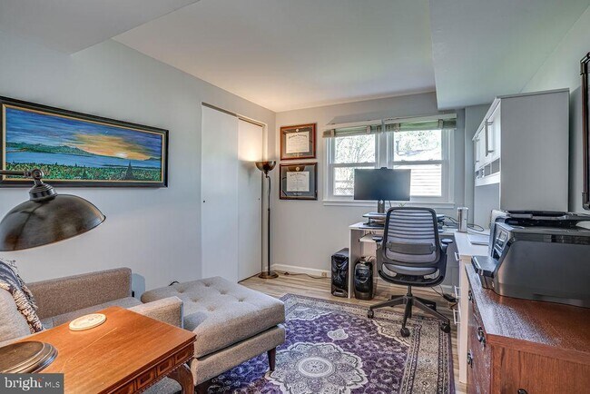 Building Photo - 8317 Harland Dr