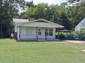Building Photo - 1411 Pennington Rd
