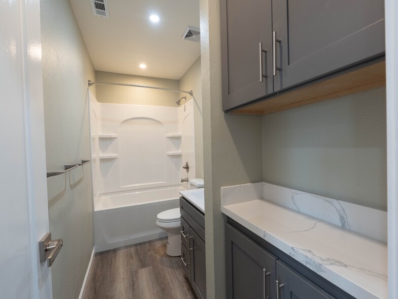 Building Photo - 2456 88th Ave