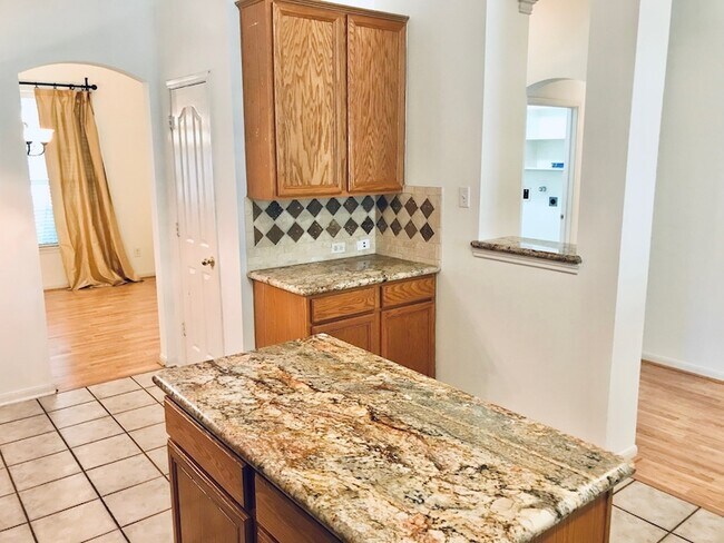 Building Photo - 9311 Cantata Ct