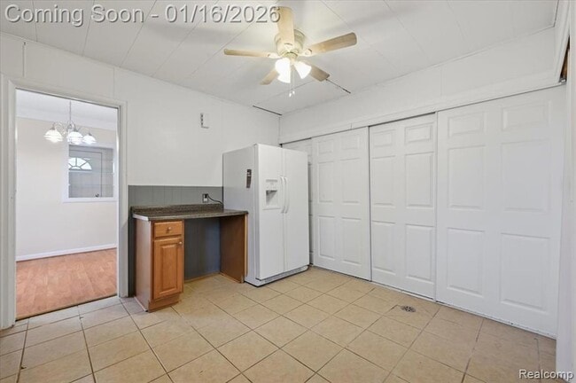 Building Photo - 1198 E Hudson Ave