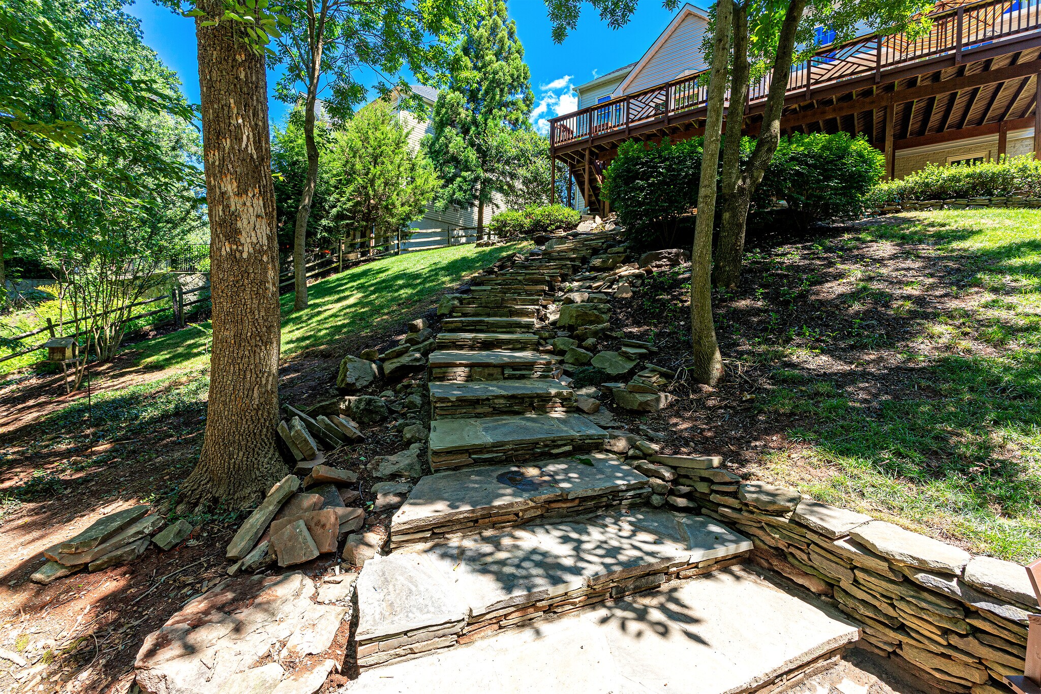 Building Photo - 47333 Middle Bluff Pl