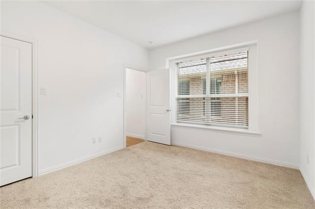 Building Photo - 1808 Roadrunner Dr