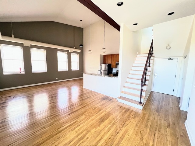 Building Photo - 2041 W North Ave