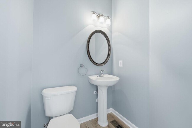 Building Photo - 19188 Sweig Terrace