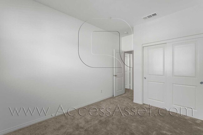 Building Photo - Dreamy 2-Story, 3 Bed/2.5 Baths Townhome In New Community!