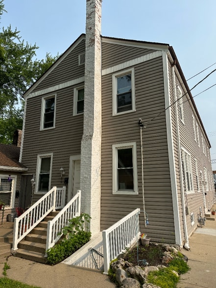 Primary Photo - 14 High Rd