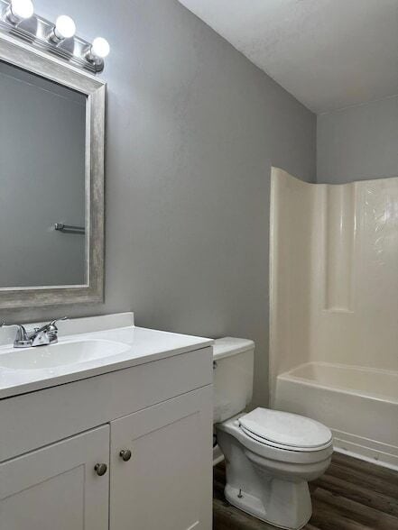 Building Photo - 4100 N Ocoee St