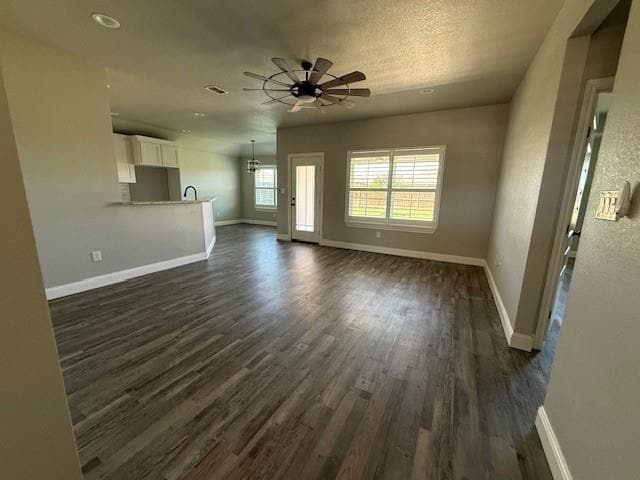 Building Photo - 1640 Bandolero Rd