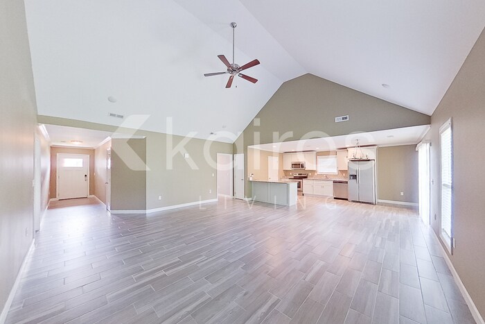 Building Photo - 117 Old Orchard Rd