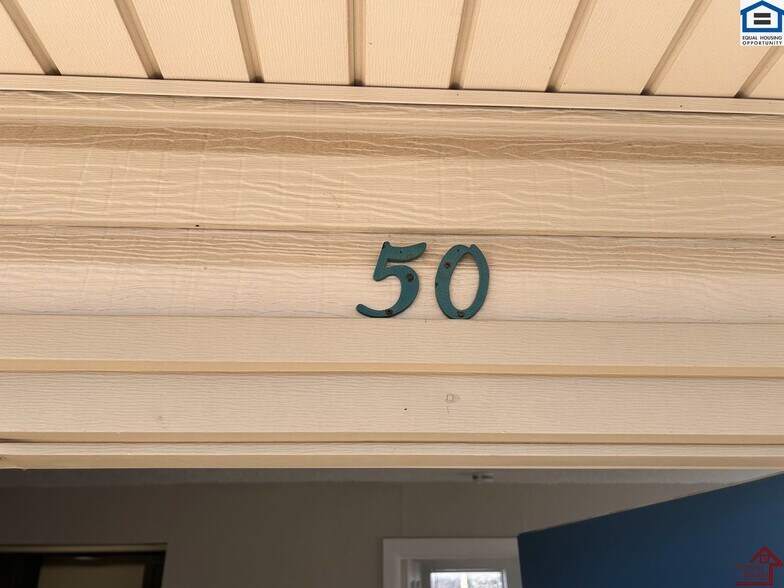 Building Photo - 1314 NW Irwin Ave