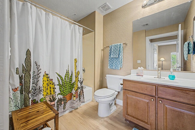 Building Photo - 16800 E El Lago Blvd