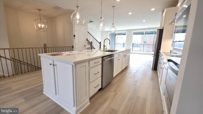 Building Photo - 21829 Express Ter